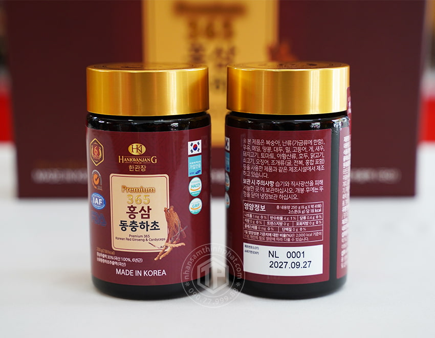 Cao hồng sâm đông trùng hạ thảo Hàn Quốc hộp 2 lọ x 250g