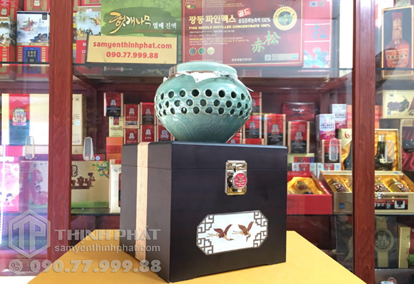 Cao hồng sâm Hoàng Đế Hàn Quốc hộp quà tặng đặc biệt hũ 500g