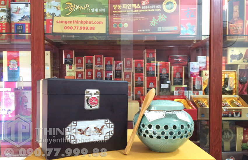 Cao hồng sâm Hoàng Đế Hàn Quốc hộp quà tặng đặc biệt hũ 500g