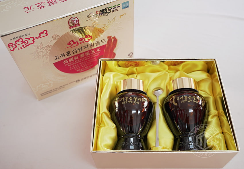 Cao hồng sâm linh chi Hàn Quốc Gold hộp 2 lọ x 300g