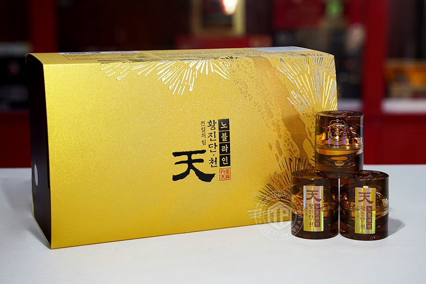 Thượng phẩm Viên Thiên Sâm Linh Đan KGC Hwang Jin Dan Cheon Noble Line 4g x 20 viên Thượng phẩm Viên Thiên Sâm Linh Đan KGC Hwang Jin Dan Cheon Noble Line 4g x 20 viên