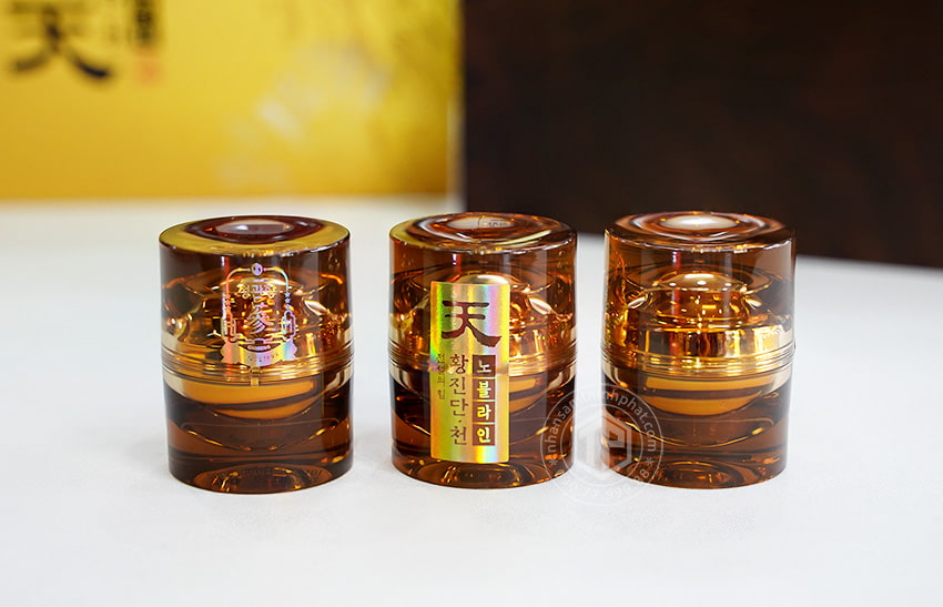 Thượng phẩm Viên Thiên Sâm Linh Đan KGC Hwang Jin Dan Cheon Noble Line 4g x 20 viên Thượng phẩm Viên Thiên Sâm Linh Đan KGC Hwang Jin Dan Cheon Noble Line 4g x 20 viên