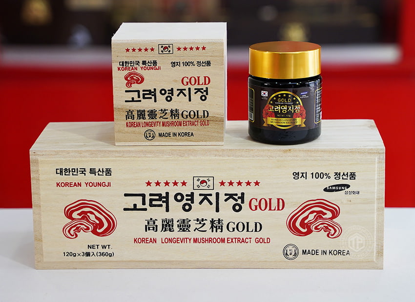Cao linh chi sao đỏ Hàn Quốc Gold hộp gỗ 3 lọ x 120g