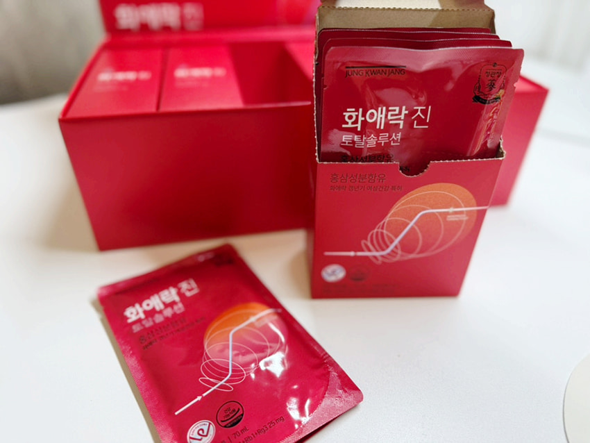 Nước Hồng Sâm Cao Cấp KGC chính hãng cho nữ hộp 30 gói x 70ml
