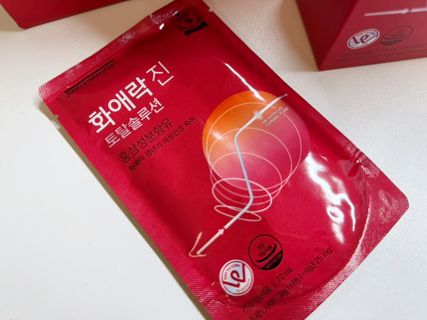 Nước Hồng Sâm Cao Cấp KGC chính hãng cho nữ hộp 30 gói x 70ml