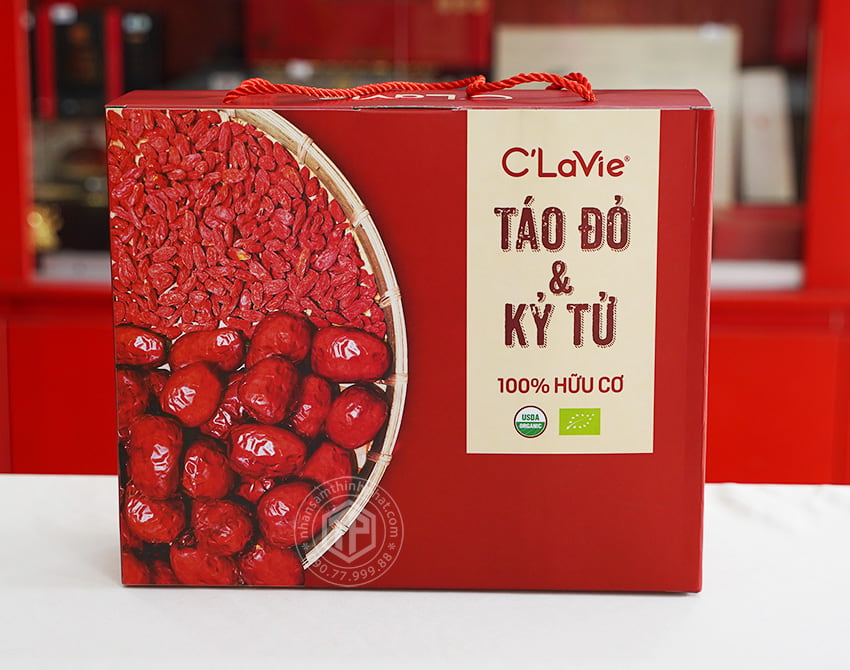 Táo đỏ hữu cơ 900g
